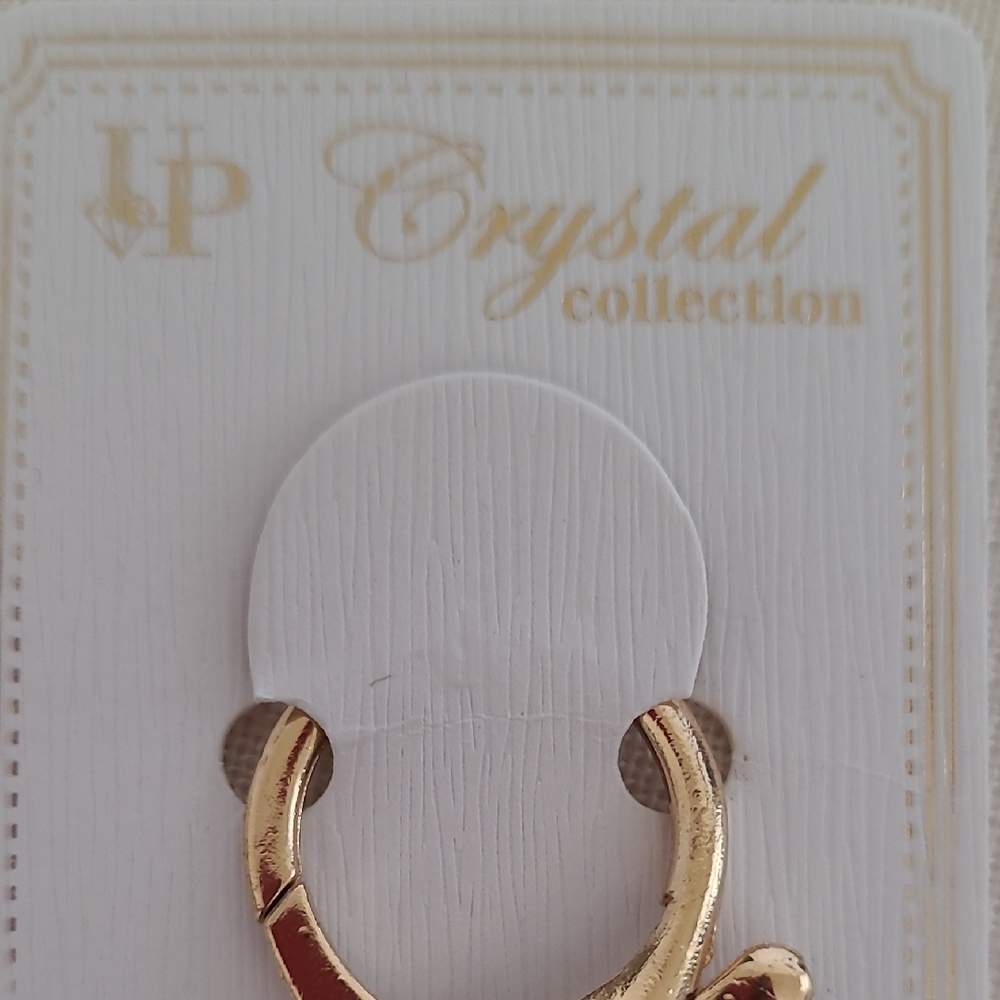 Gold Keychain - Picture 2 of 3